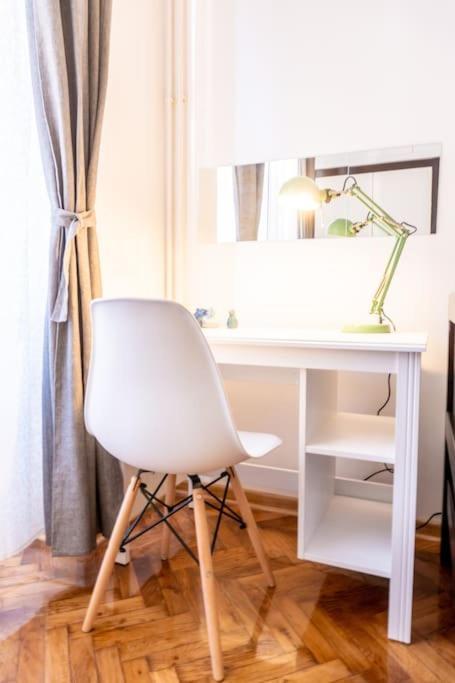 Central And Comfy 2Bdr Apartment Near Parliament Belgrad Dış mekan fotoğraf